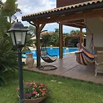 بيت للعطل Depandance Con Piscina E Jacuzzi *