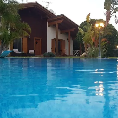Casa vacanze Depandance Con Piscina E Jacuzzi *