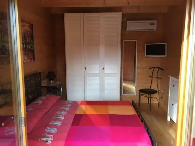 Depandance Con Piscina E Jacuzzi 度假居